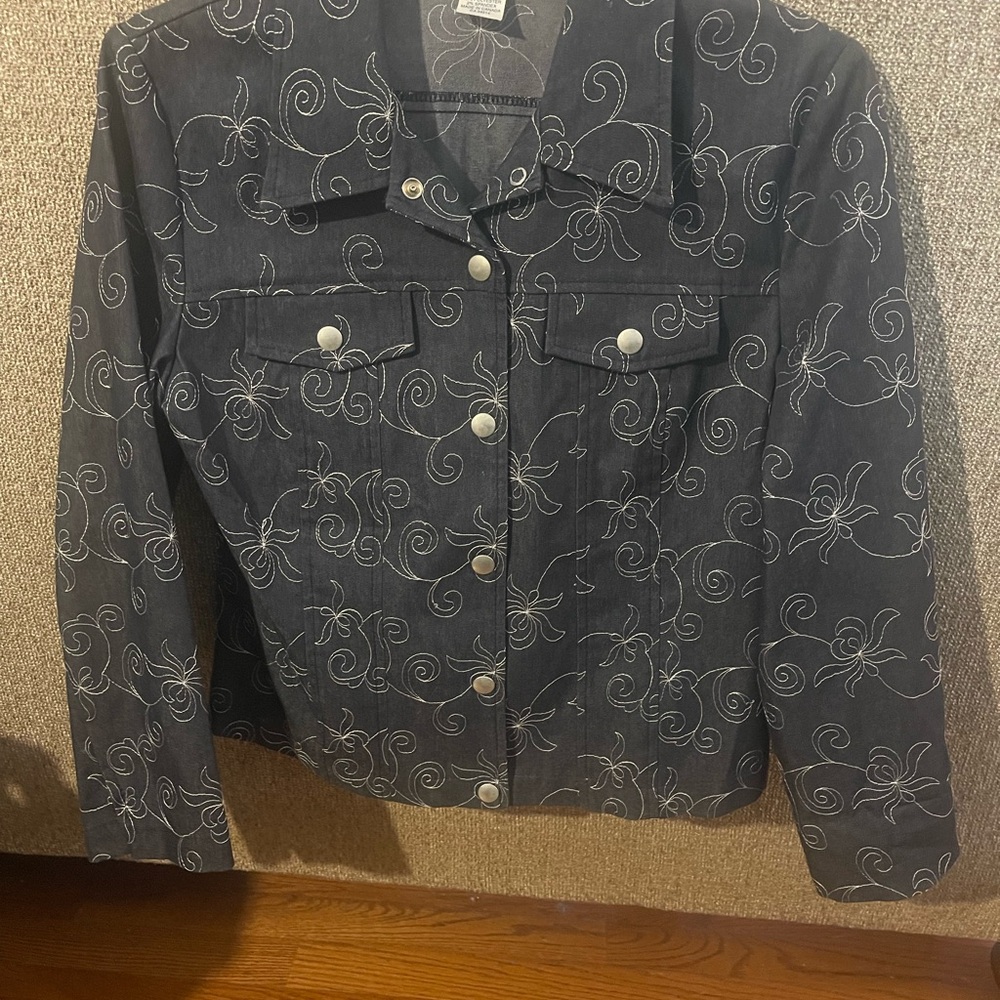 Julie Mitchell denim collection blue and white floral stitch